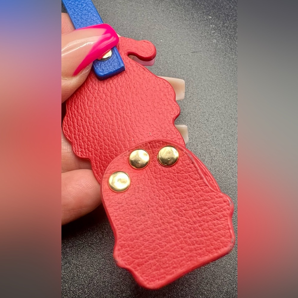Louis Vuitton Collectible 2024 Holiday Carousel bag charms - Picture 9 of 11